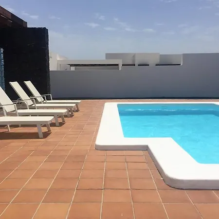 Casa Montana Aroa - Beautiful 3 Bedroom Playa Blanca Heated Pool Wifi Βίλα Πλάγια Μπλάνκα