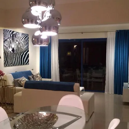 Casa Montana Aroa - Beautiful 3 Bedroom Playa Blanca Heated Pool Wifi Villa